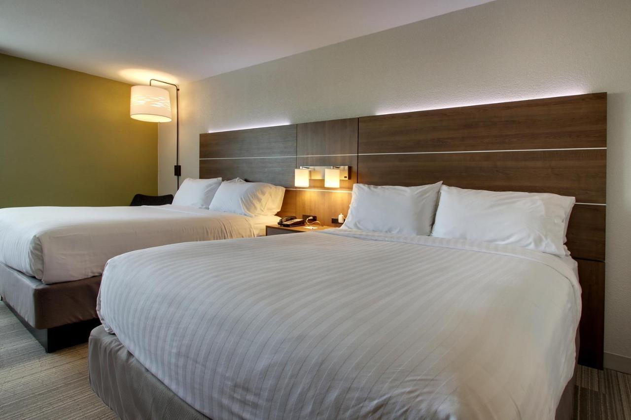 Holiday Inn Express & Suites Wapakoneta By Ihg Экстерьер фото