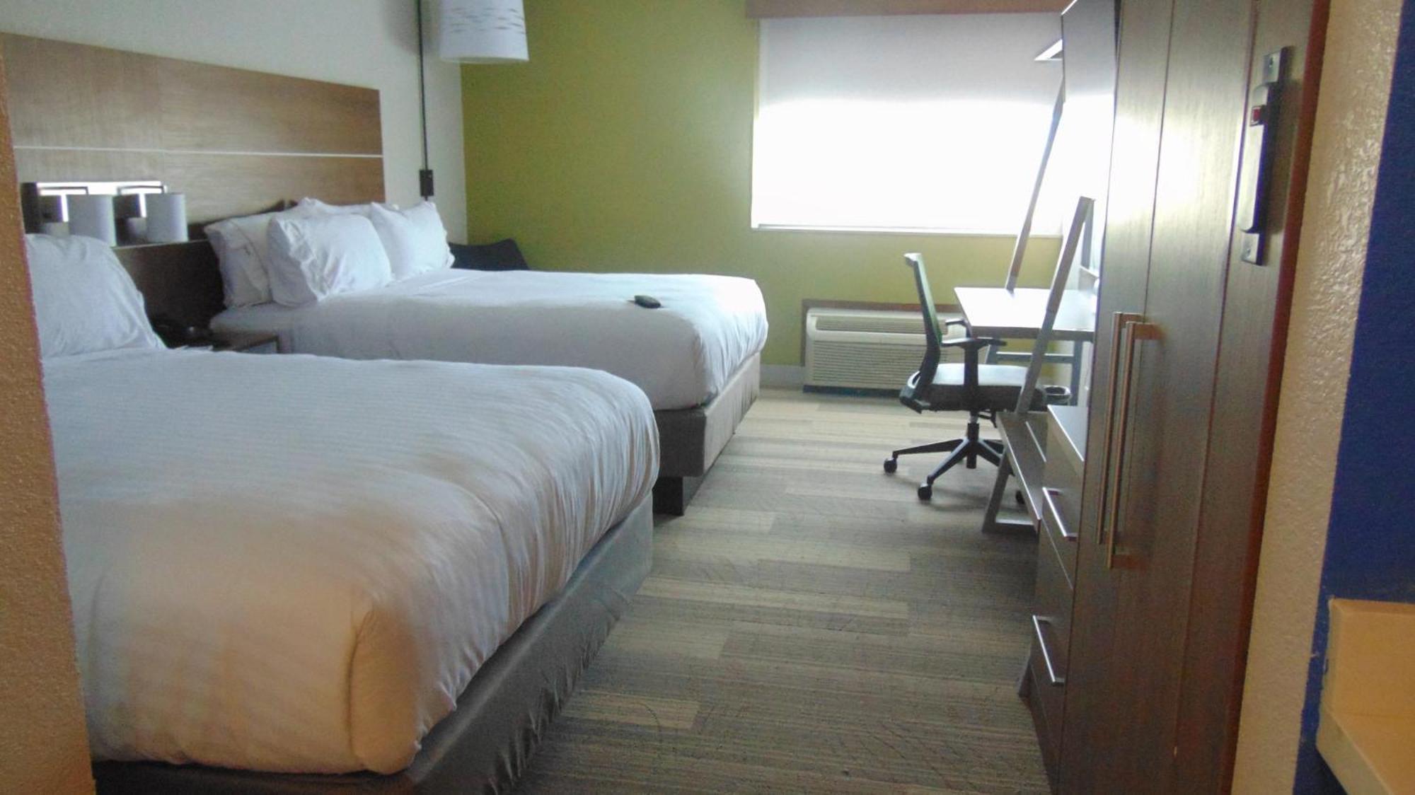 Holiday Inn Express & Suites Wapakoneta By Ihg Экстерьер фото